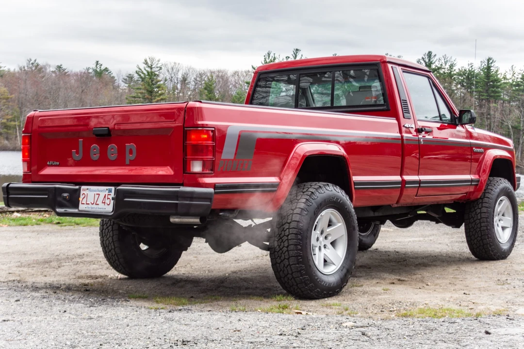 1990 Jeep Comanche - Image 6 of 31