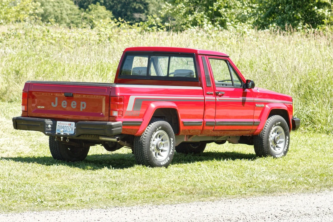 1990 Jeep Comanche - Image 25 of 31
