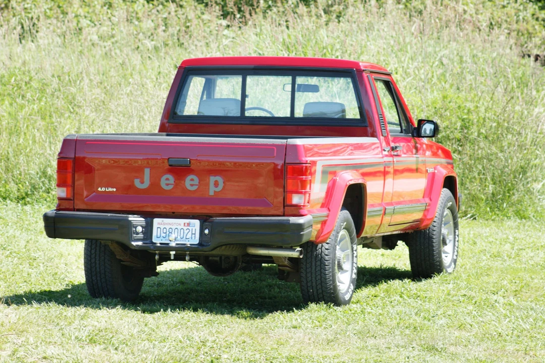 1990 Jeep Comanche - Image 23 of 31