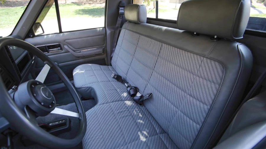 1990 Jeep Comanche - Image 5 of 25