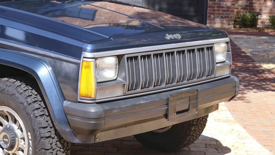1990 Jeep Comanche - Image 11 of 25