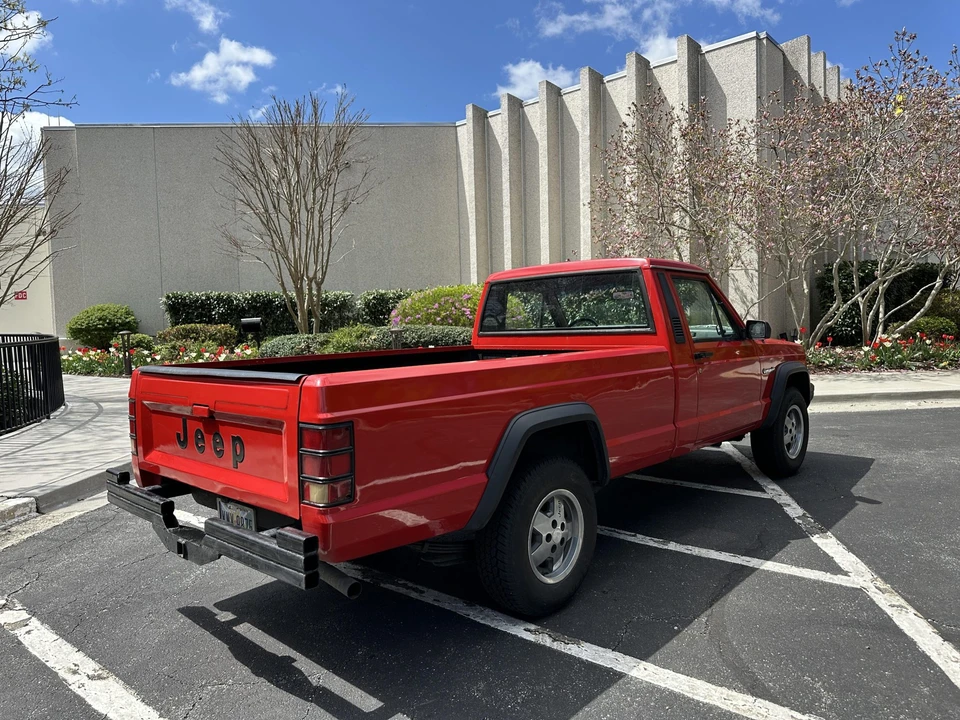1990 Jeep Comanche - Image 27 of 31