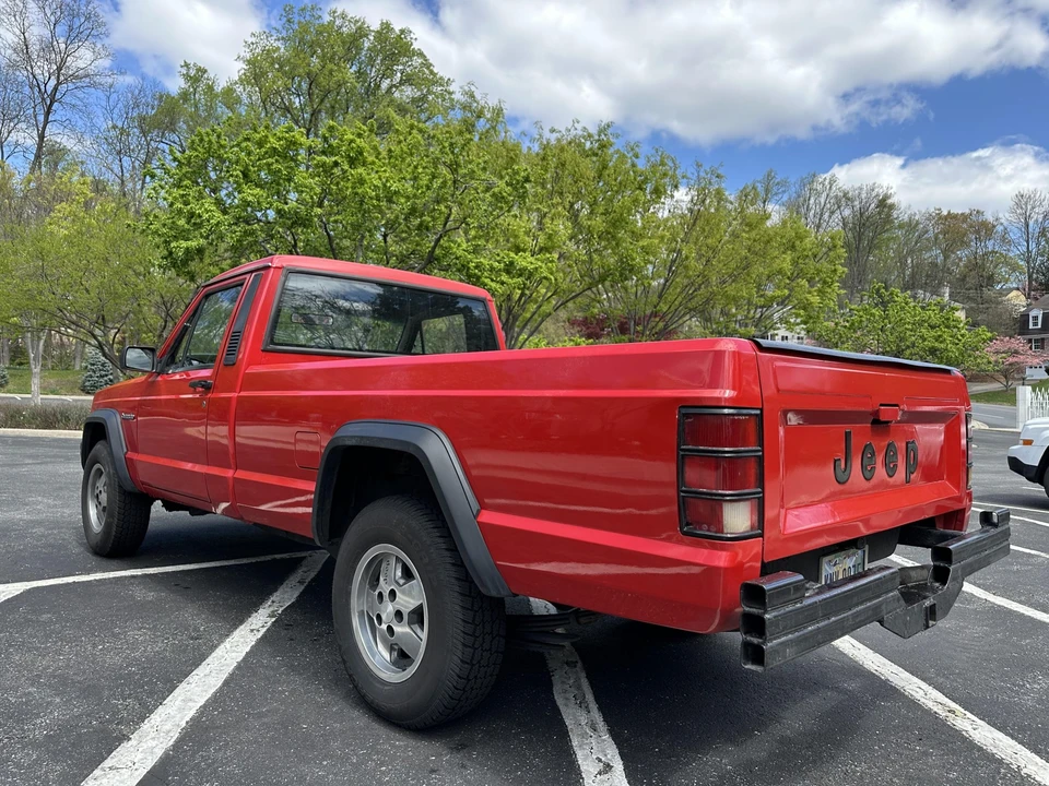 1990 Jeep Comanche - Image 13 of 31