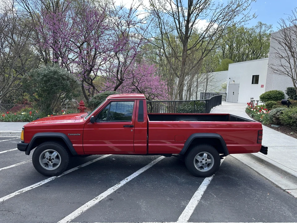 1990 Jeep Comanche - Image 11 of 31
