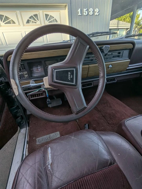 1990 Jeep SJ Grand Wagoneer - Image 8 of 10