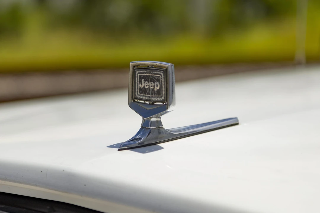 1990 Jeep SJ Grand Wagoneer - Image 26 of 31