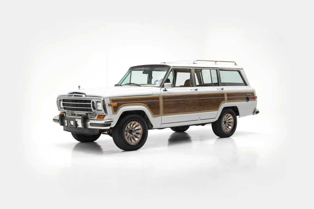 1990 Jeep SJ Grand Wagoneer - Image 3 of 31
