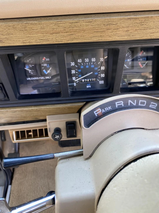 1990 Jeep SJ Grand Wagoneer - Image 30 of 31