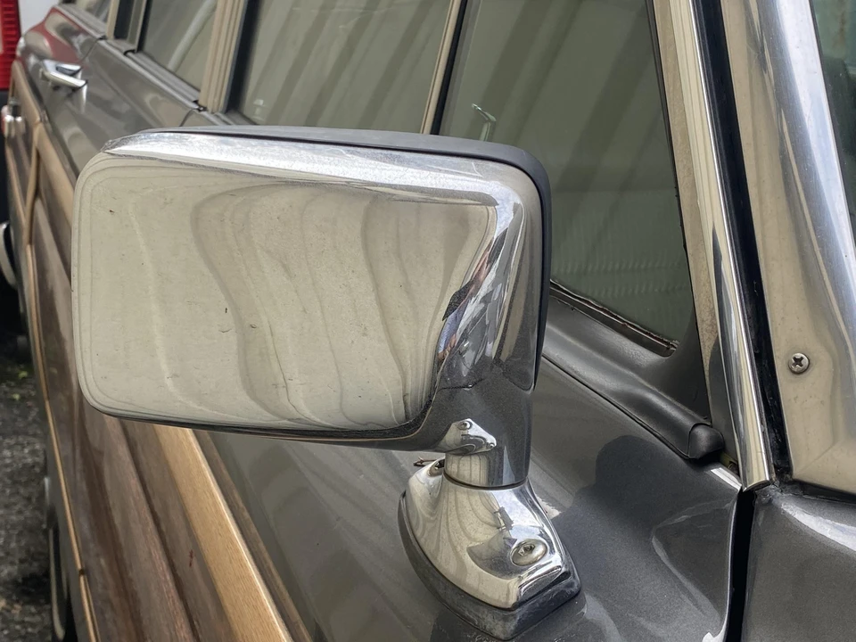 1990 Jeep SJ Grand Wagoneer - Image 20 of 31