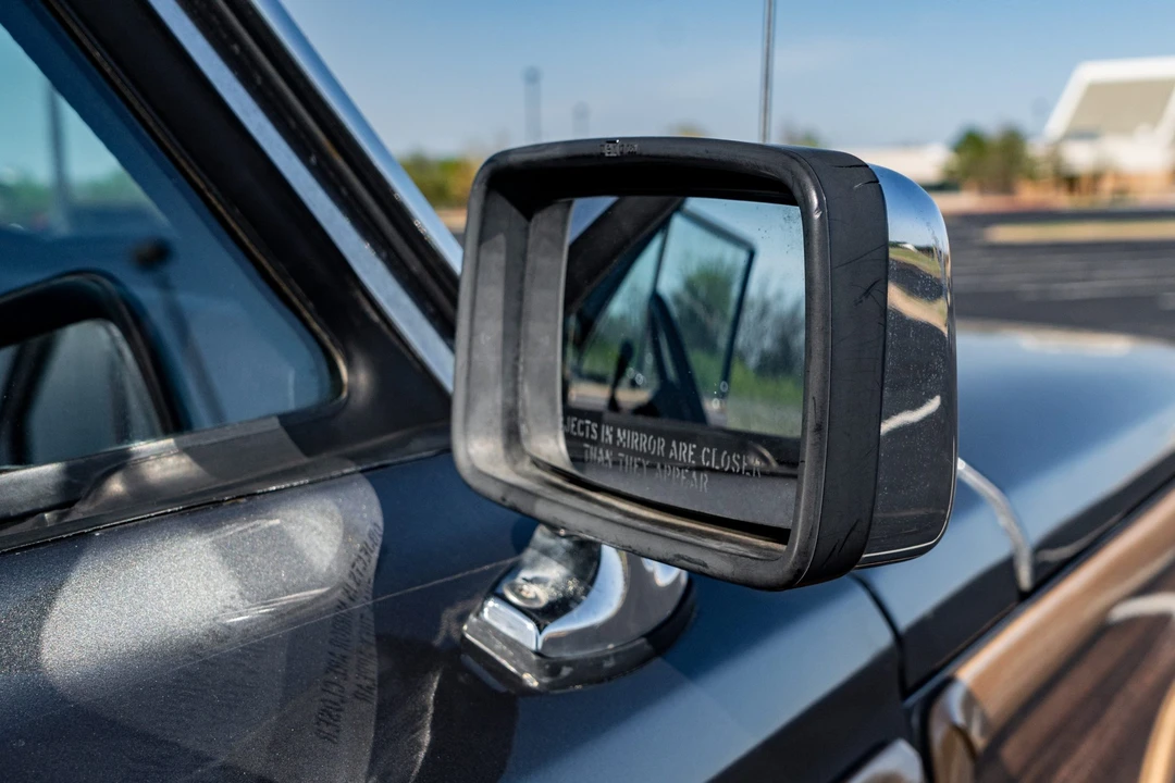 1990 Jeep SJ Grand Wagoneer - Image 16 of 31