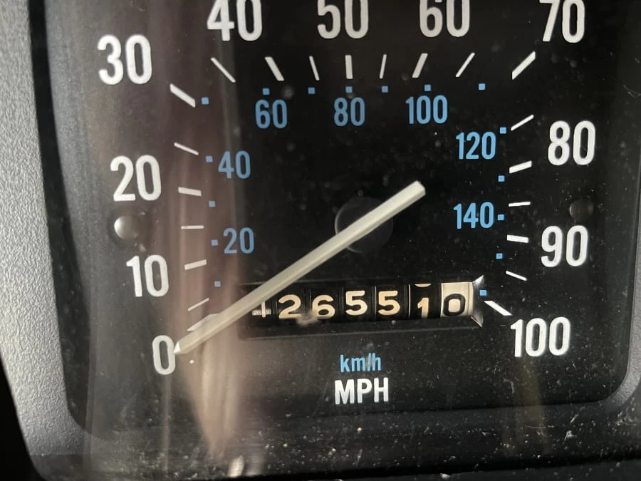 1990 Jeep SJ Grand Wagoneer - Image 16 of 31