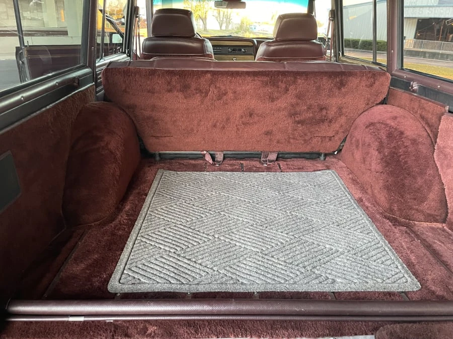 1990 Jeep SJ Grand Wagoneer - Image 30 of 31