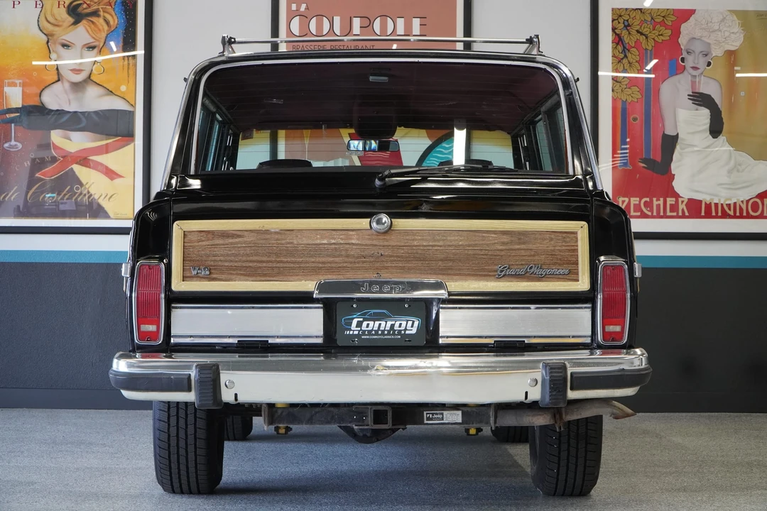 1990 Jeep SJ Grand Wagoneer - Image 18 of 31