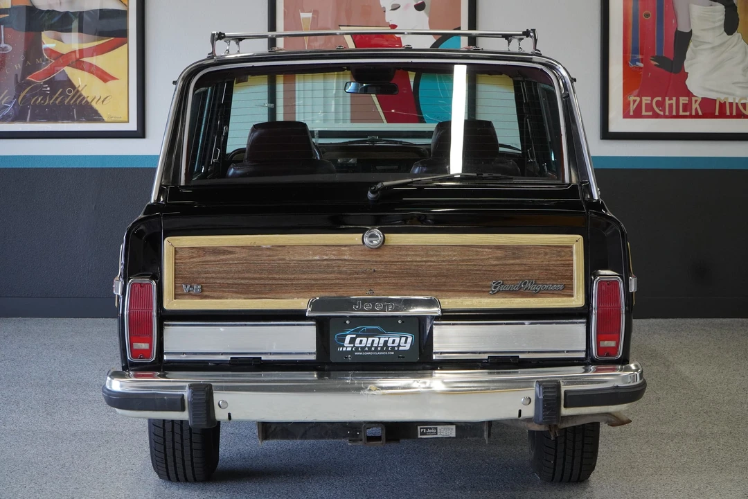 1990 Jeep SJ Grand Wagoneer - Image 19 of 31