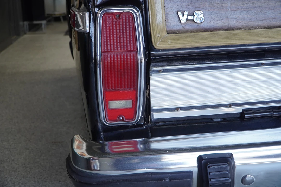 1990 Jeep SJ Grand Wagoneer - Image 30 of 31