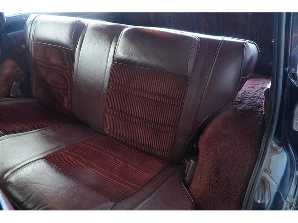 1990 Jeep SJ Grand Wagoneer - Image 31 of 31