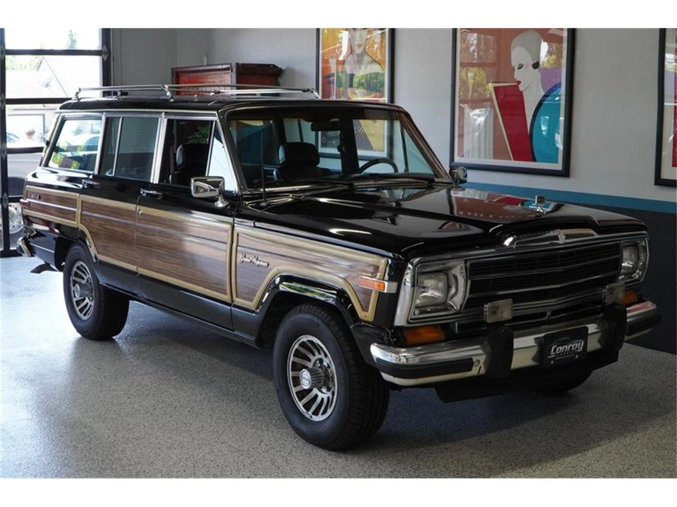 1990 Jeep SJ Grand Wagoneer - Image 20 of 31