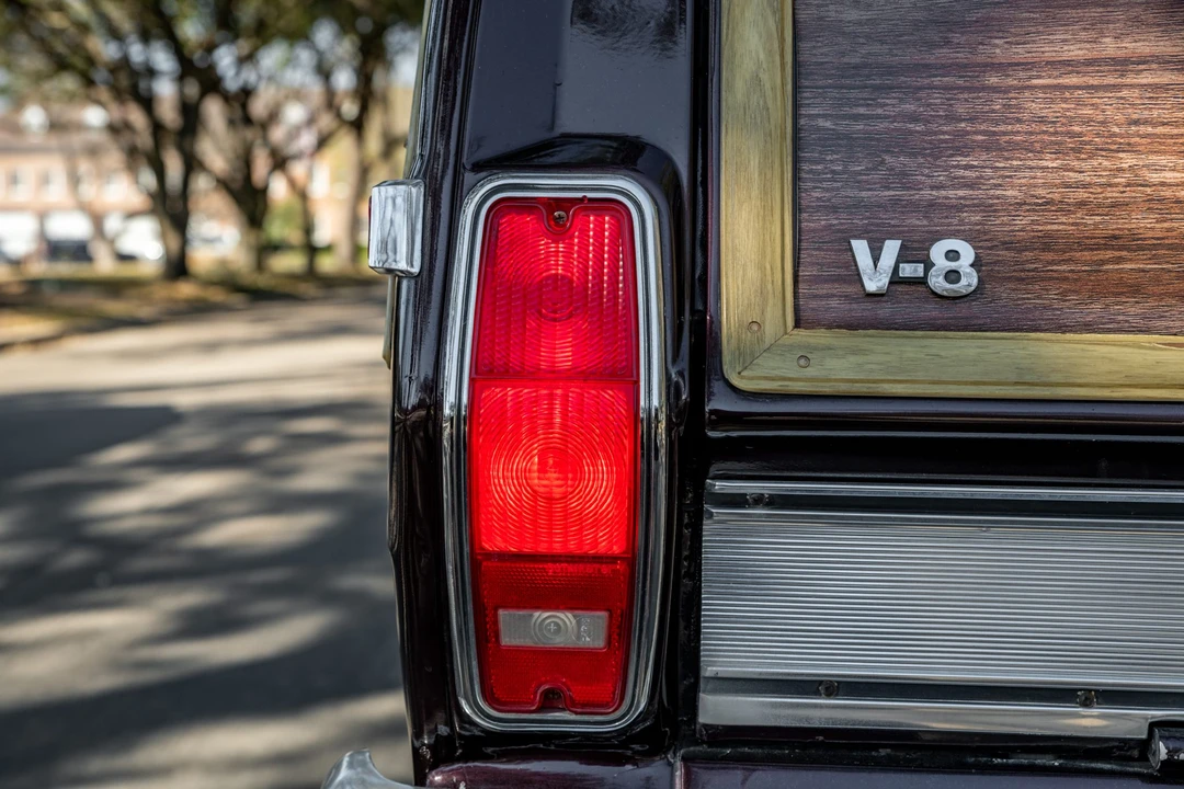 1990 Jeep SJ Grand Wagoneer - Image 29 of 31