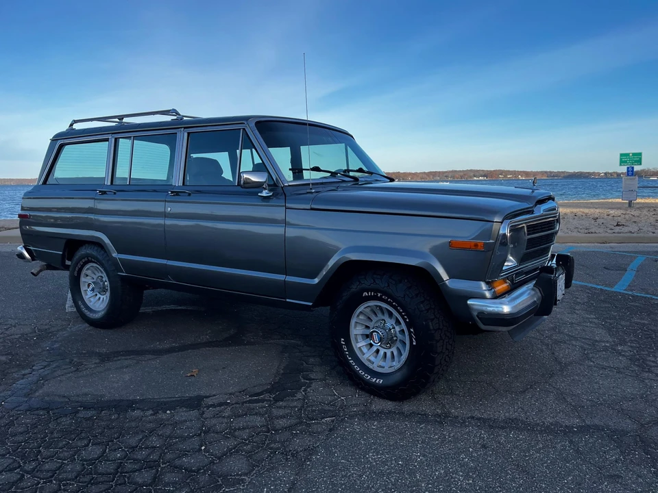 1990 Jeep SJ Grand Wagoneer - Image 31 of 31