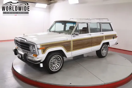 1990 Jeep Grand Wagoneer
