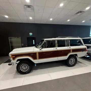1990 Jeep Grand Wagoneer