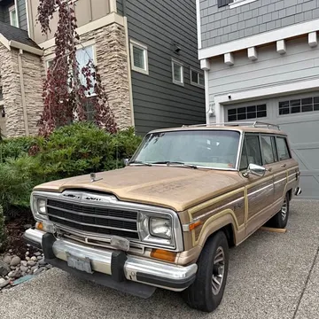 1990 Jeep Grand Wagoneer Sport Utility 4D