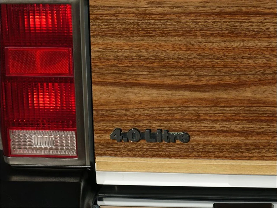 1990 Jeep SJ Grand Wagoneer - Image 31 of 31