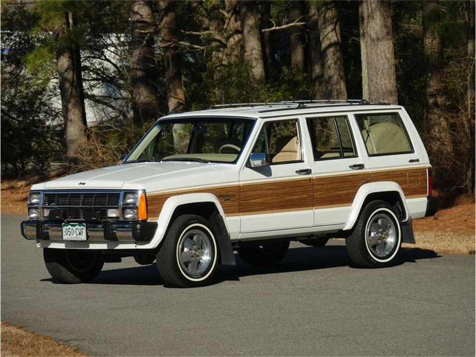 1990 Jeep SJ Grand Wagoneer - Image 6 of 31