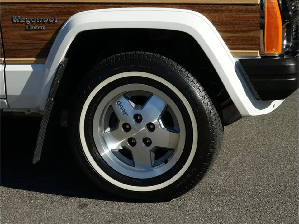 1990 Jeep SJ Grand Wagoneer - Image 22 of 31