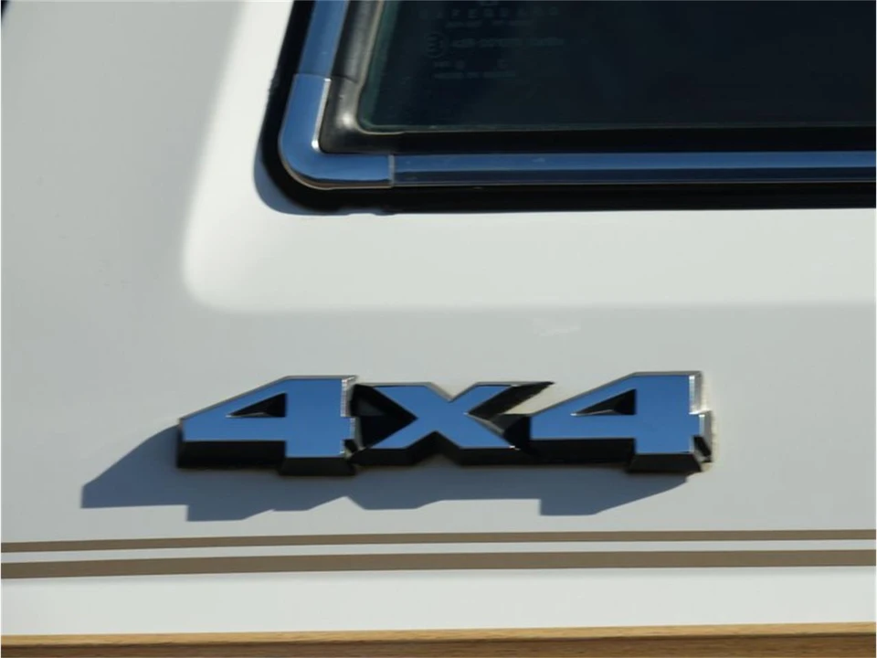 1990 Jeep SJ Grand Wagoneer - Image 28 of 31