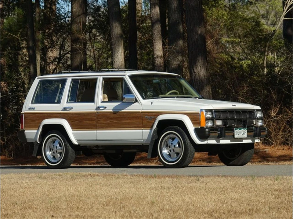 1990 Jeep SJ Grand Wagoneer - Image 3 of 31