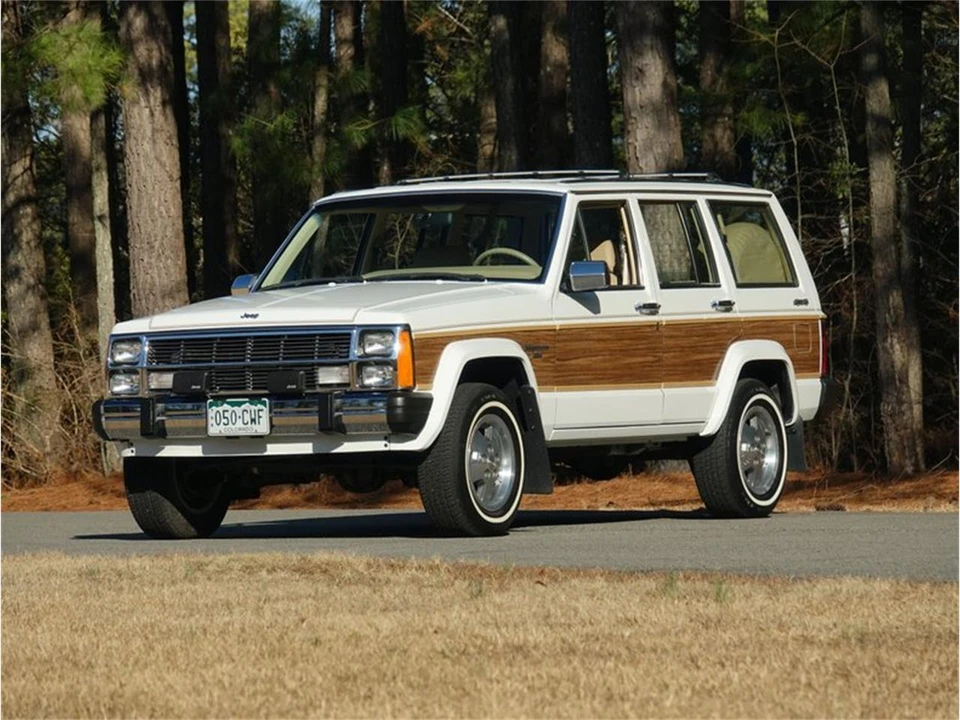 1990 Jeep SJ Grand Wagoneer - Image 8 of 31