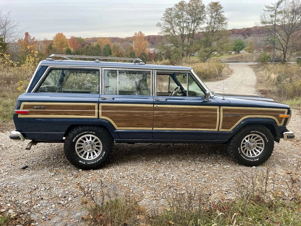 1990 Jeep SJ Wagoneer - Image 4 of 21