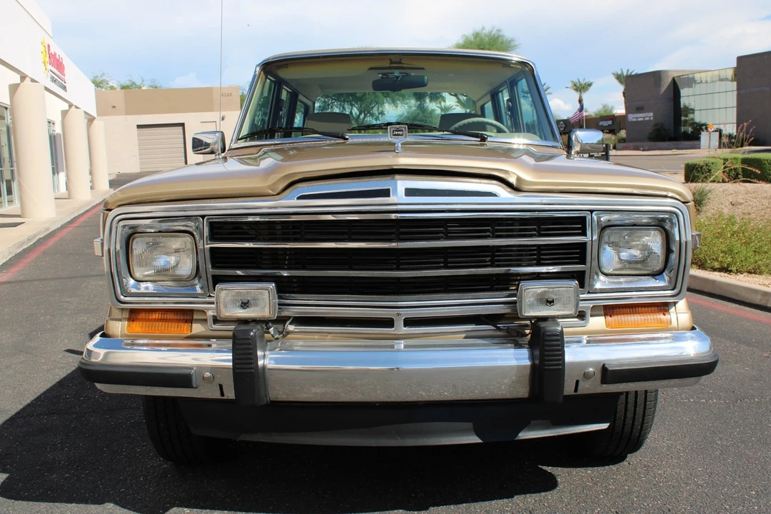 1990 Jeep SJ Wagoneer - Image 11 of 21