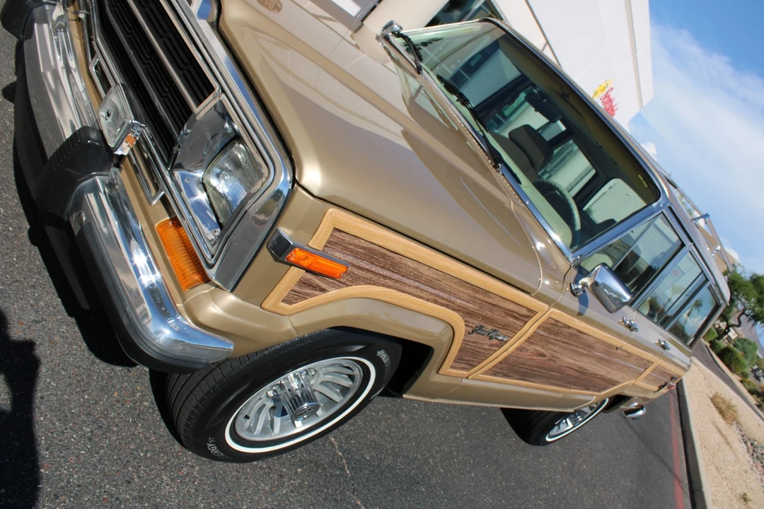 1990 Jeep XJ Wagoneer - Image 21 of 31
