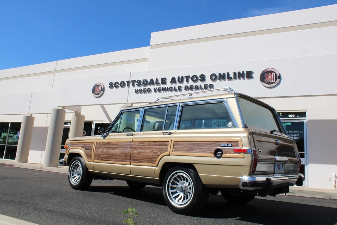 1990 Jeep XJ Wagoneer - Image 15 of 31
