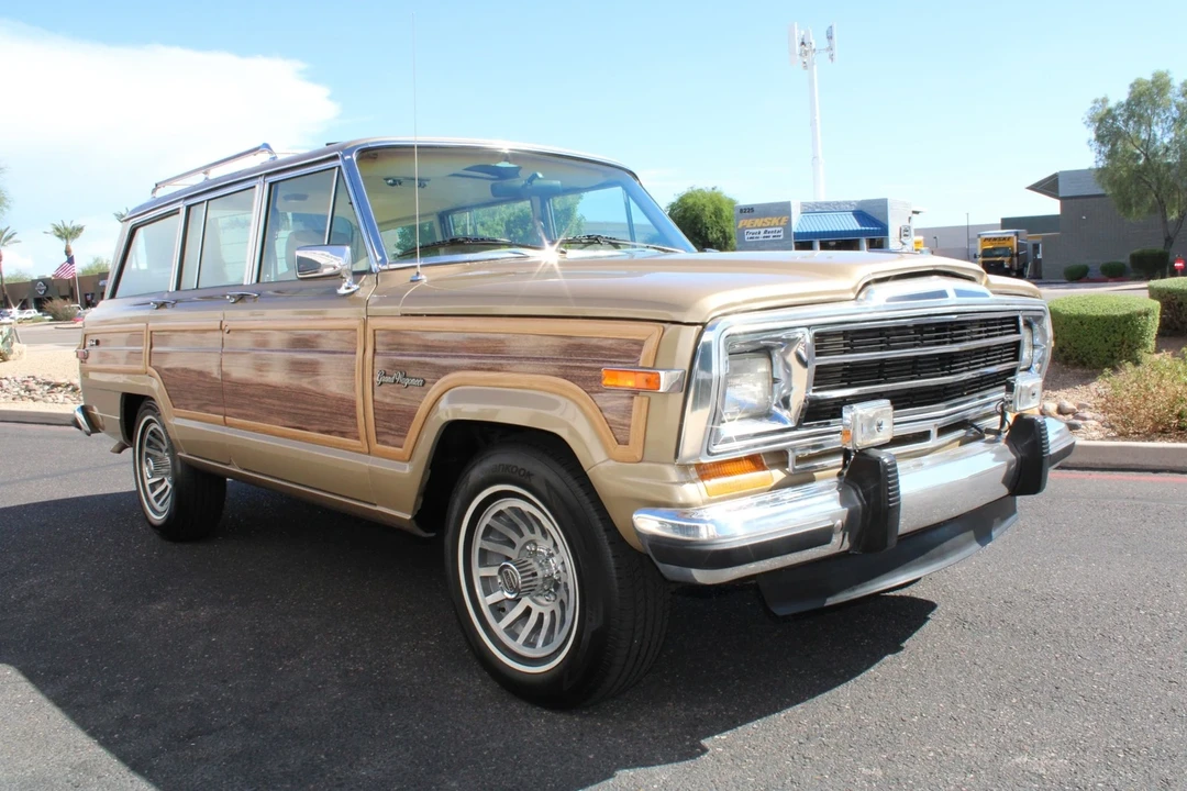 1990 Jeep SJ Wagoneer - Image 10 of 21