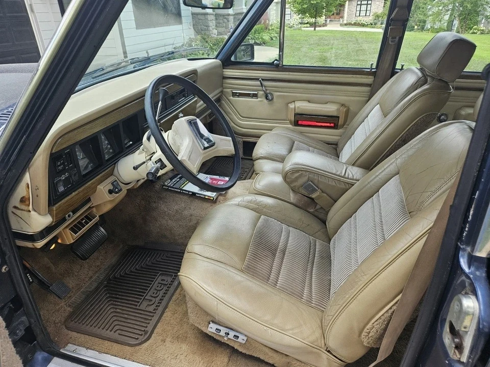 1990 Jeep SJ Wagoneer - Image 7 of 14
