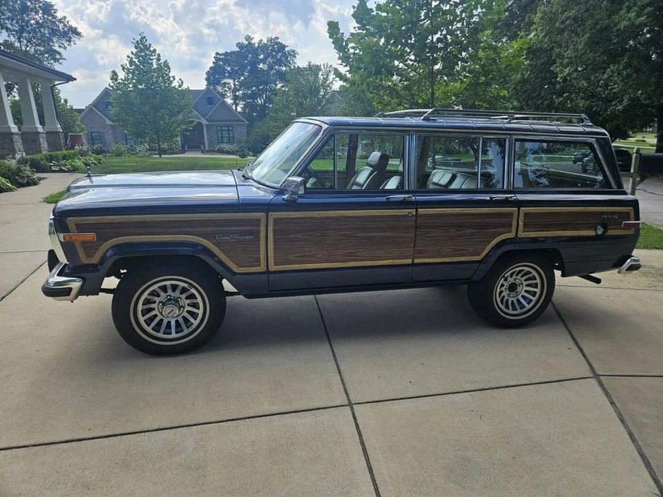 1990 Jeep SJ Wagoneer - Image 3 of 14