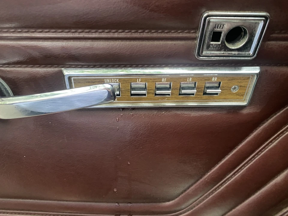 1990 Jeep SJ Wagoneer - Image 20 of 21