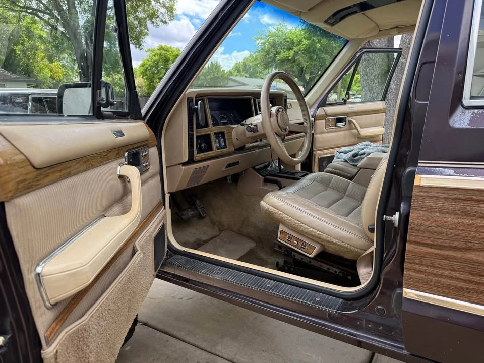 1990 Jeep XJ Wagoneer - Image 4 of 5