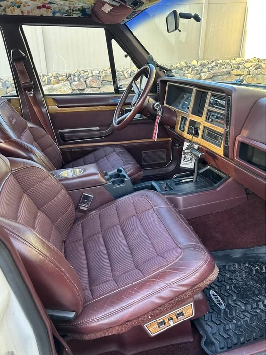 1990 Jeep XJ Wagoneer - Image 5 of 9