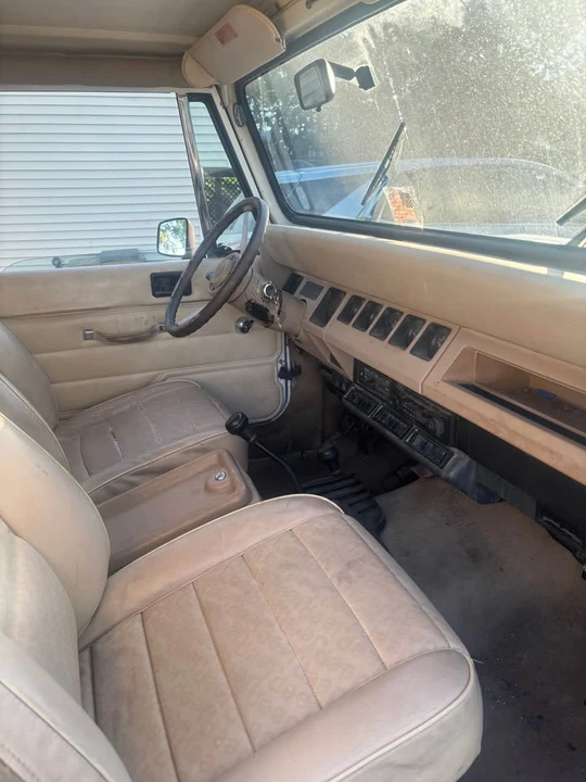 1990 Jeep YJ Wrangler - Image 6 of 10