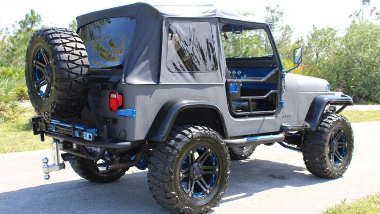 1990 Jeep YJ Wrangler - Image 17 of 31