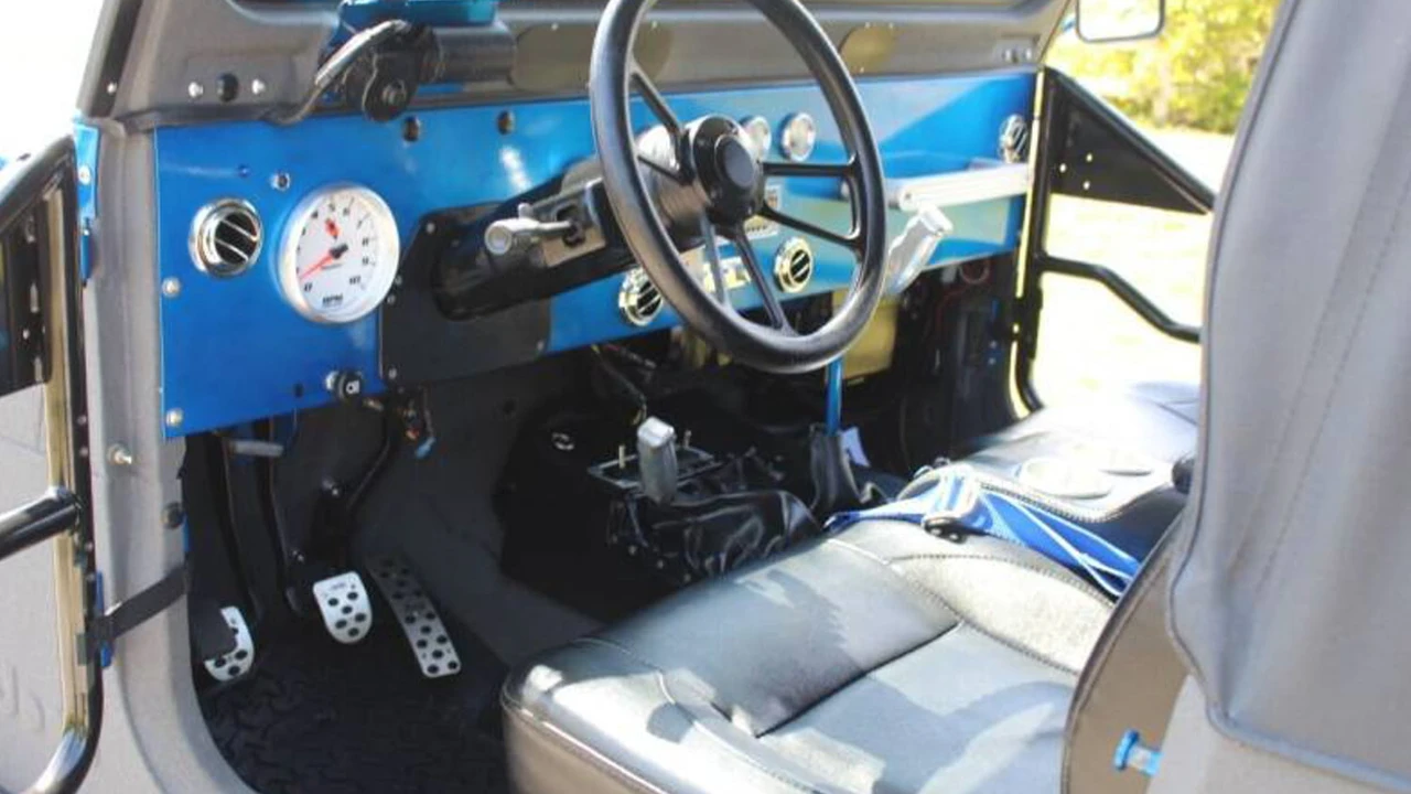 1990 Jeep YJ Wrangler - Image 22 of 31