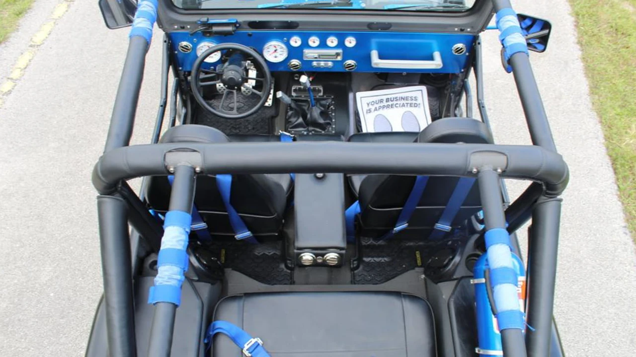 1990 Jeep YJ Wrangler - Image 28 of 31