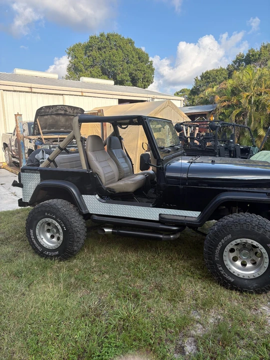 1990 Jeep YJ Wrangler - Image 11 of 14