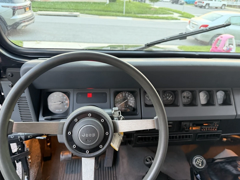 1990 Jeep YJ Wrangler - Image 11 of 29
