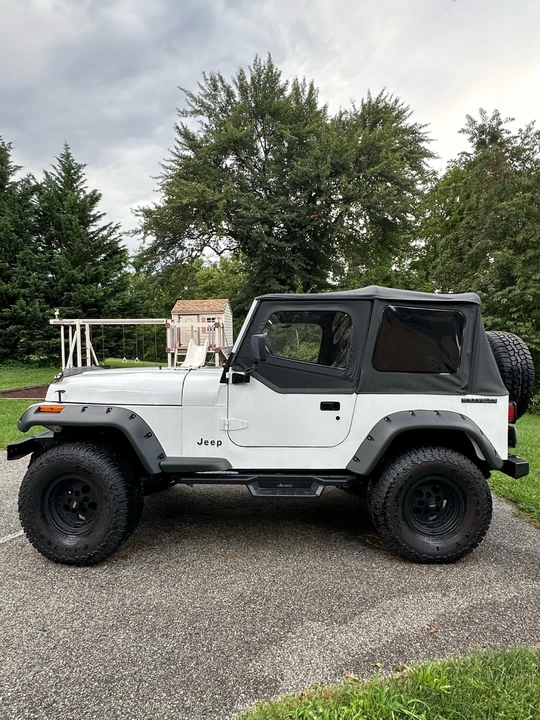 1990 Jeep YJ Wrangler - Image 2 of 23