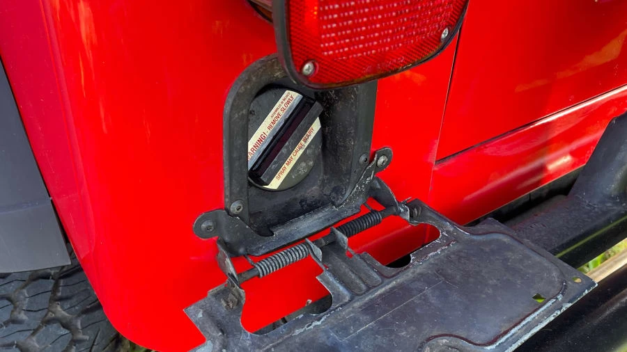 1990 Jeep YJ Wrangler - Image 23 of 30